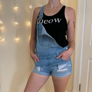 Meow tank top 🐱